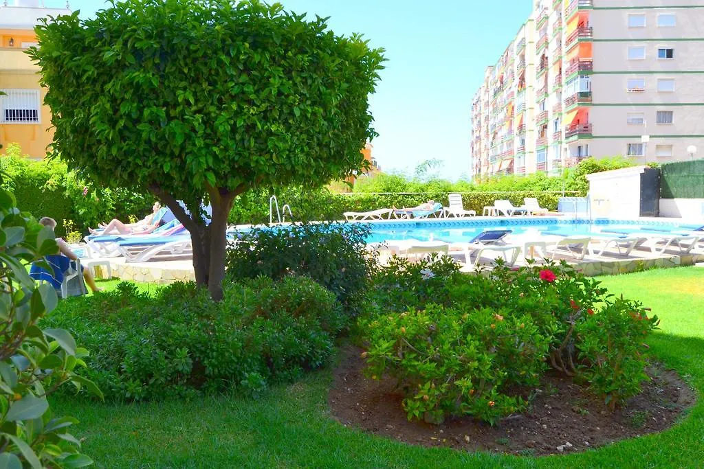 Los Horizontes No70 Benalmádena 0*,